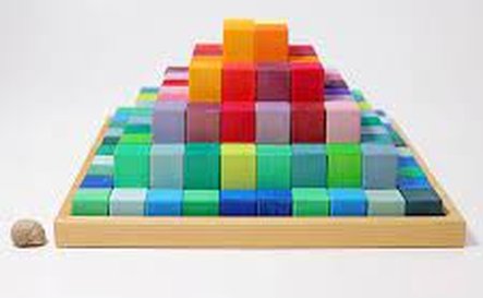10777 - Large Stepped Pyramid