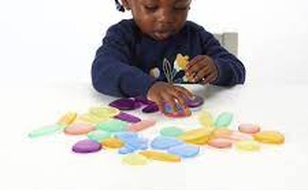10998 - Clear Junior Rainbow Pebbles