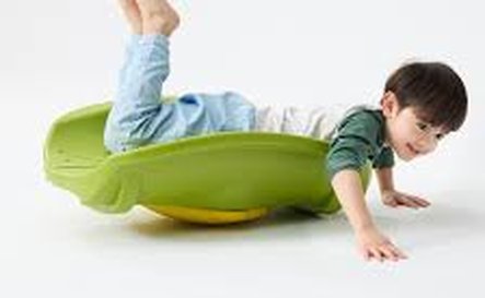 11205 - Rocking Leaf Boat